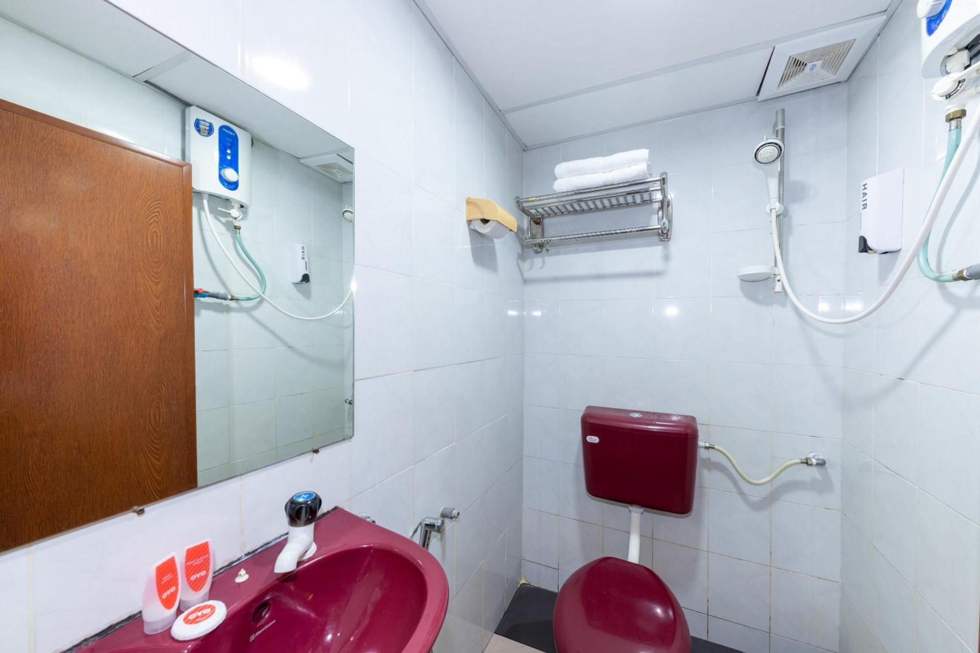 Super Oyo 432 My 7Days Inn Johor Bahru Buitenkant foto
